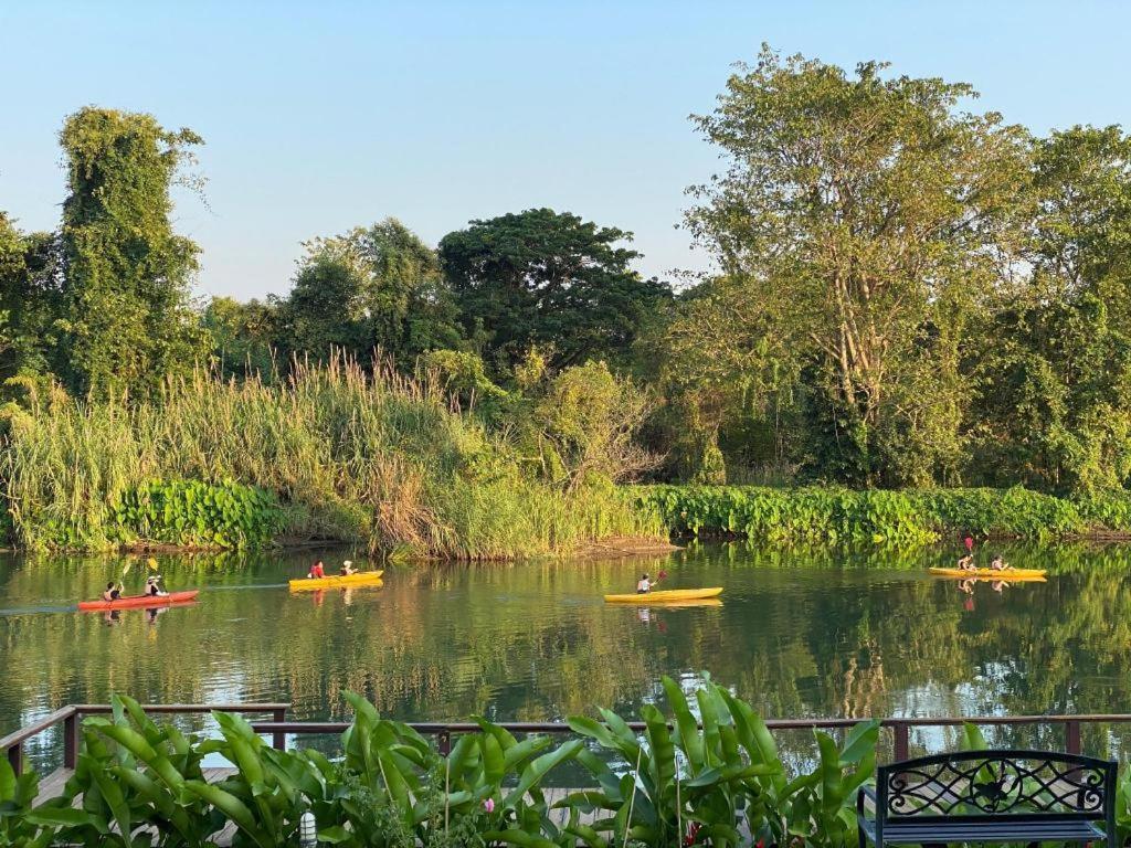 Ruen Maihom Riverside Cottage Kanchanaburi Exterior foto